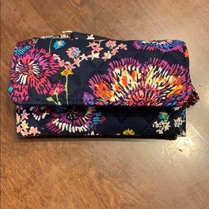 Vera Bradley Wristlet wallet